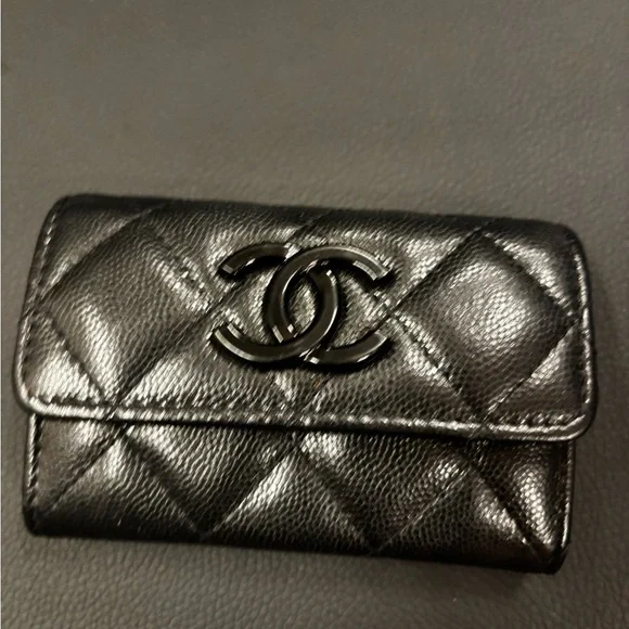 Chanel Quilted Caviar CC Flap Card Holder Black with Black Hardware - Picture 12 of 13